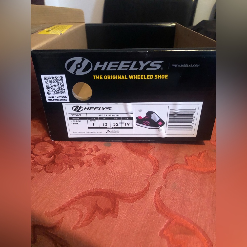 Girl Heelys.